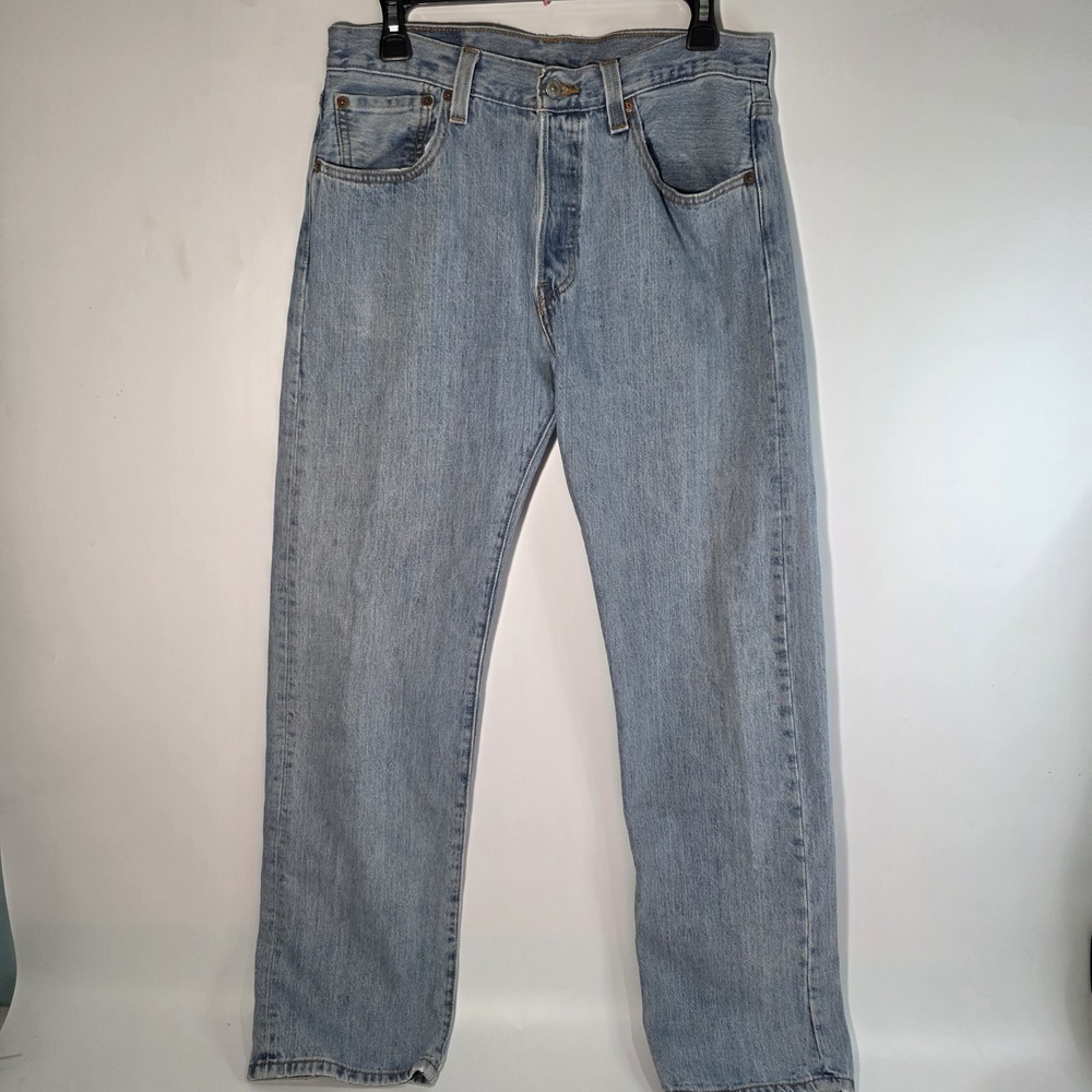 Vintage Levi's 501 Classic Straight Leg Jeans Mens 32×34 Button Fly Light Wash
